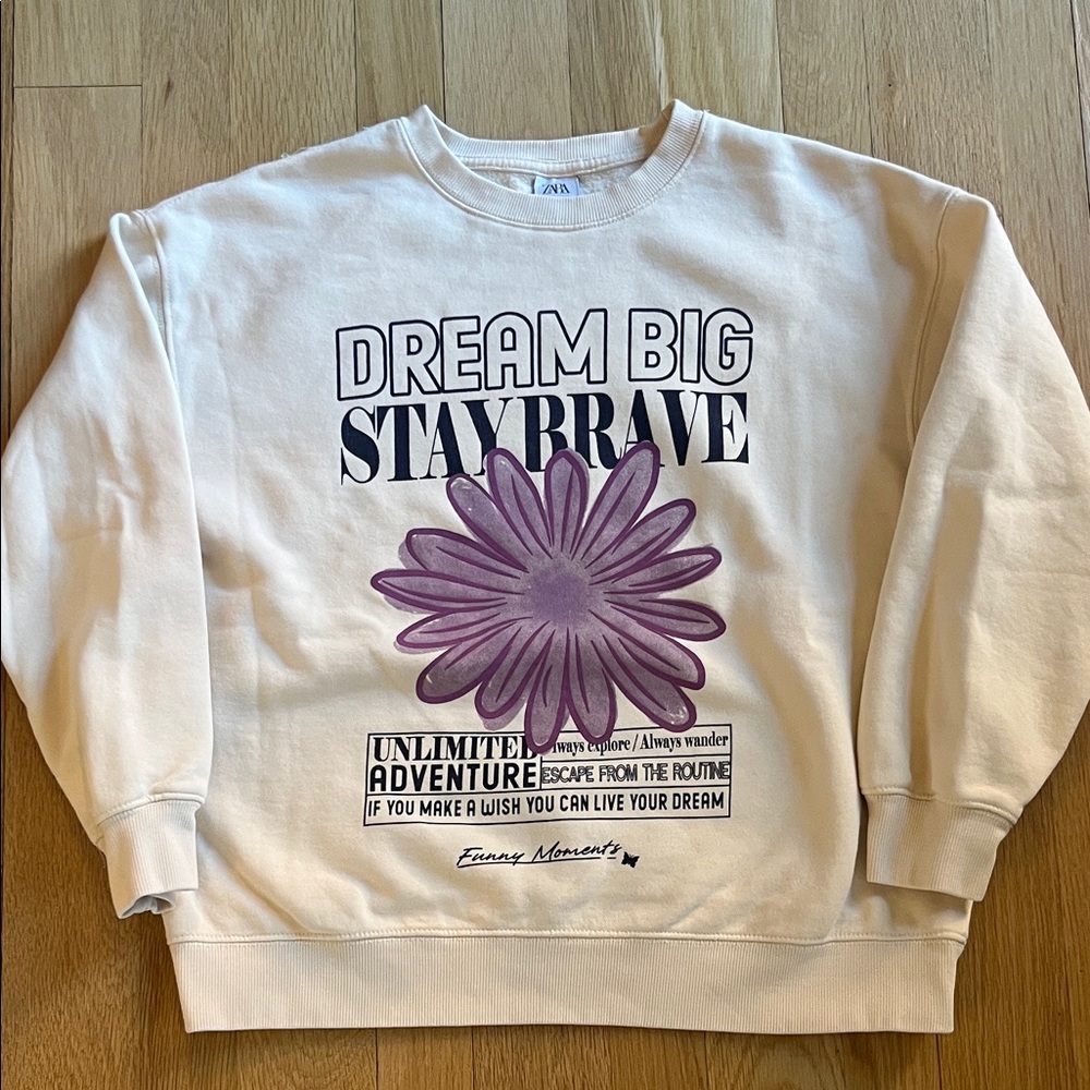 Zara Cream Sweatshirt with Purple Daisy Graphic Size 11-12